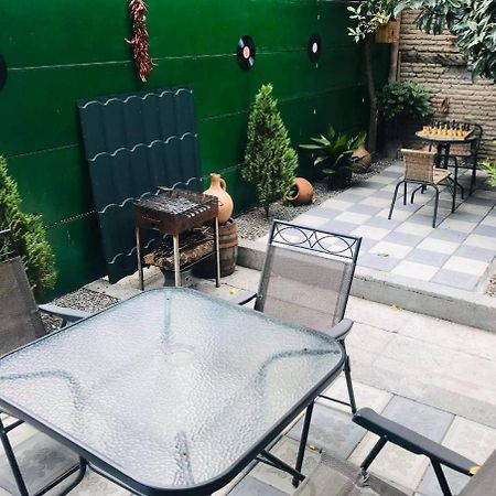 Book Hotel Tbiliszi Kültér fotó